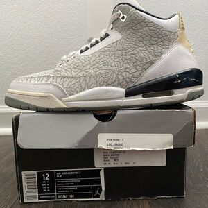 AIR JORDAN RETRO 3 WHITE FLIP/ white black metallic silver varsity red/ size 12